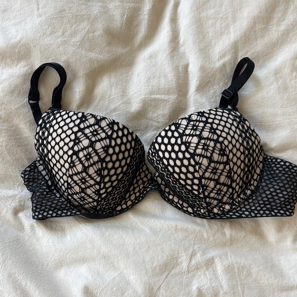 Victoria's Secret Black Bra Intimates Sleepwear
